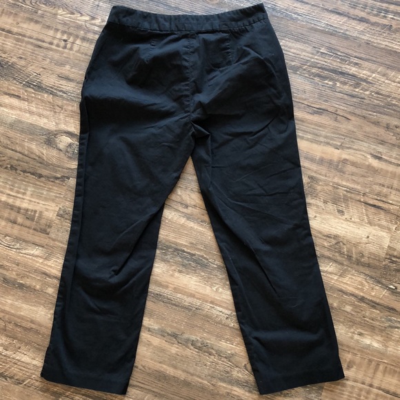 3/$25 - Smart Set black cotton capris - Picture 9 of 10